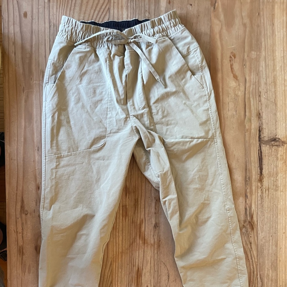 Lululemon Mens ABC Skinny-fit Jogger XS. Barely worn.